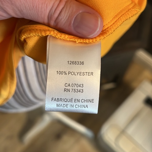 1 hour sale. JOIE, orange halter top, regal looking, large - Picture 7 of 9